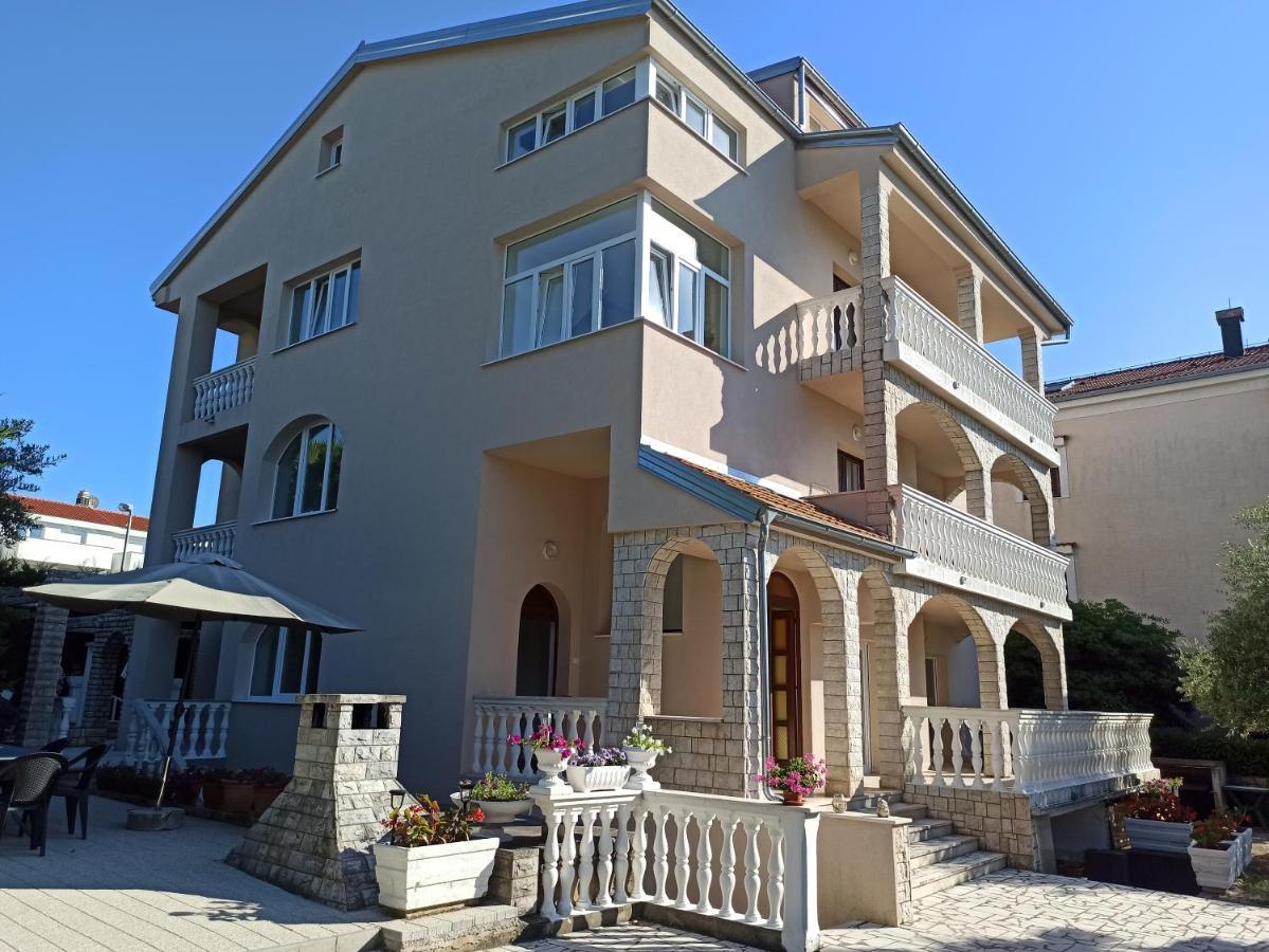 Villa Rea Малинска Экстерьер фото