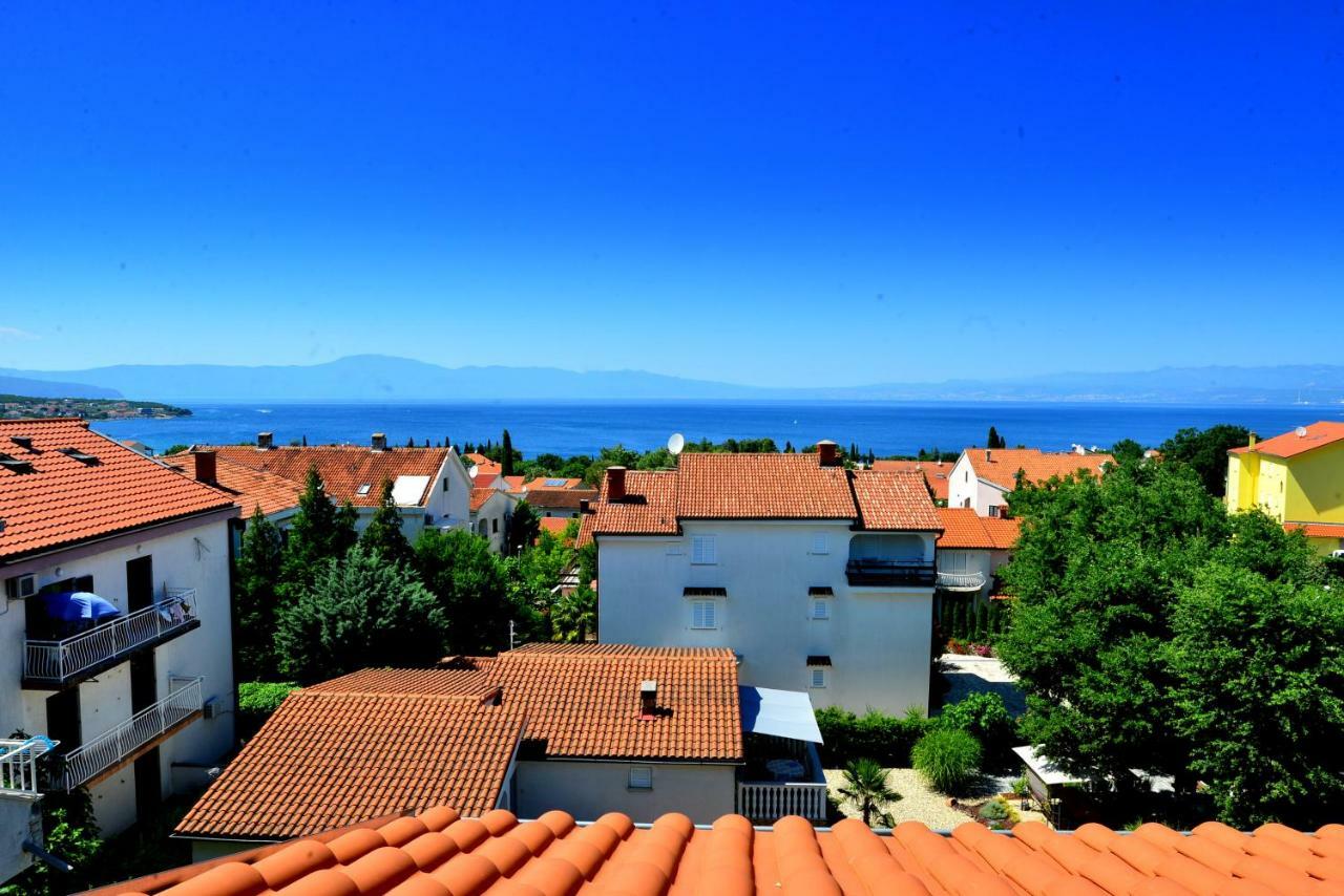 Villa Rea Малинска Экстерьер фото